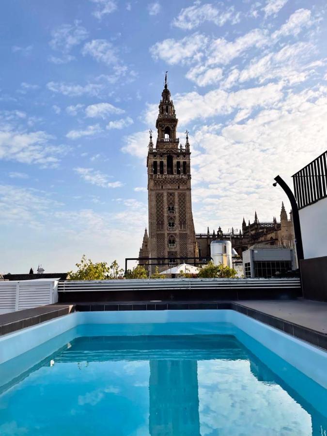 Catedral Square Apartment Sevilla Bagian luar foto
