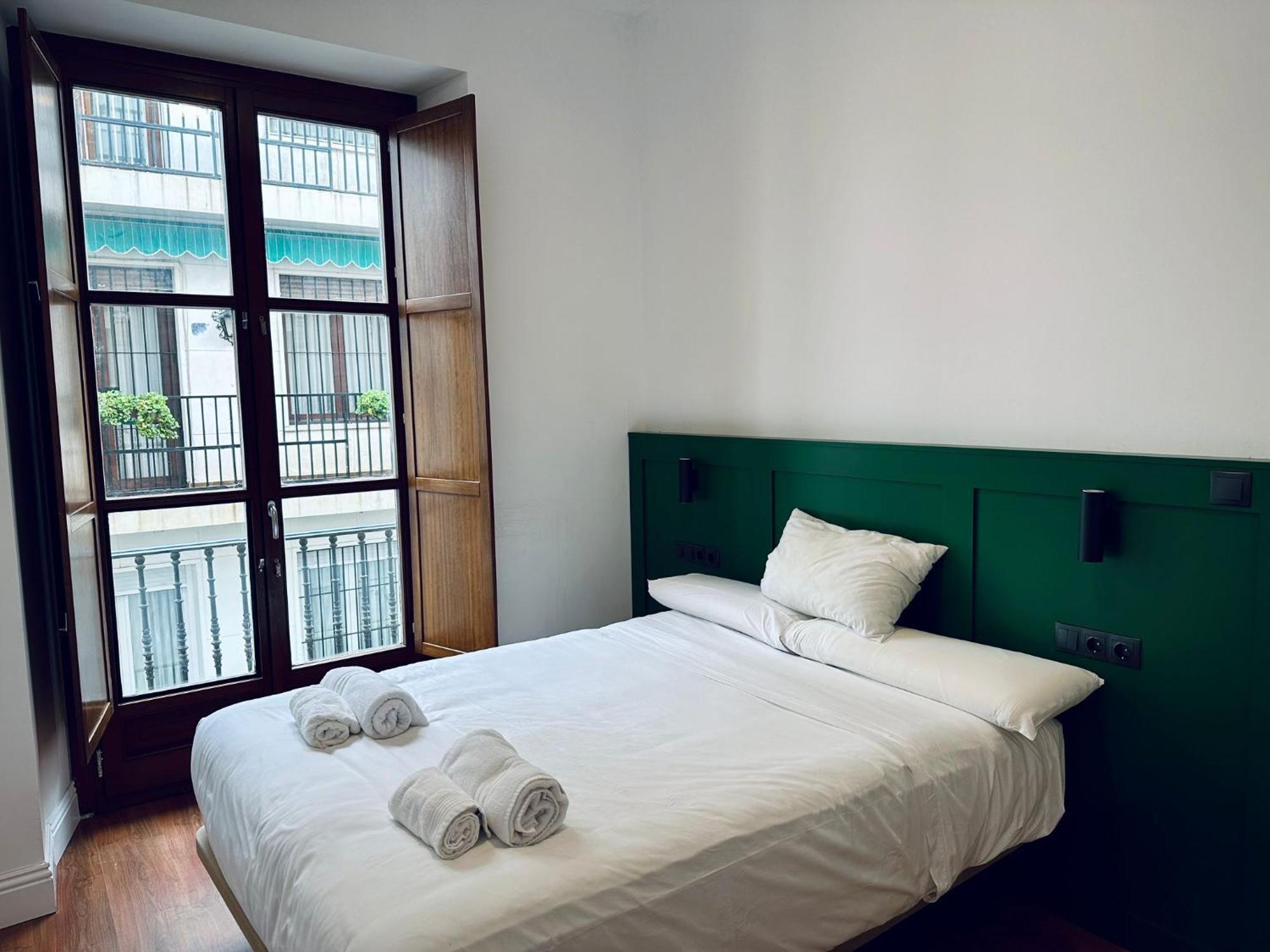 Catedral Square Apartment Sevilla Bagian luar foto